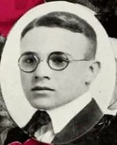 1919 yearbook portrait of Charles Brown