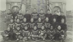 Boys Varsity Football team photograph