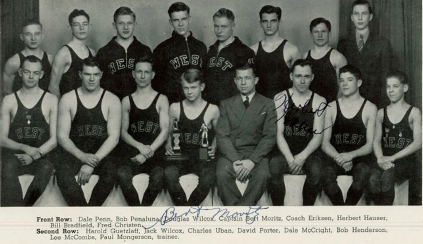 Boys Varsity Wrestling team photograph
