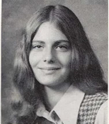Karen Willard — Primary portrait