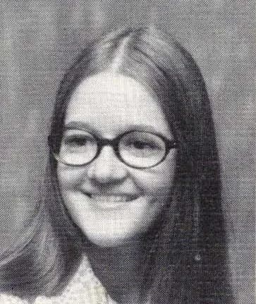 Debbie Hanna — Primary portrait